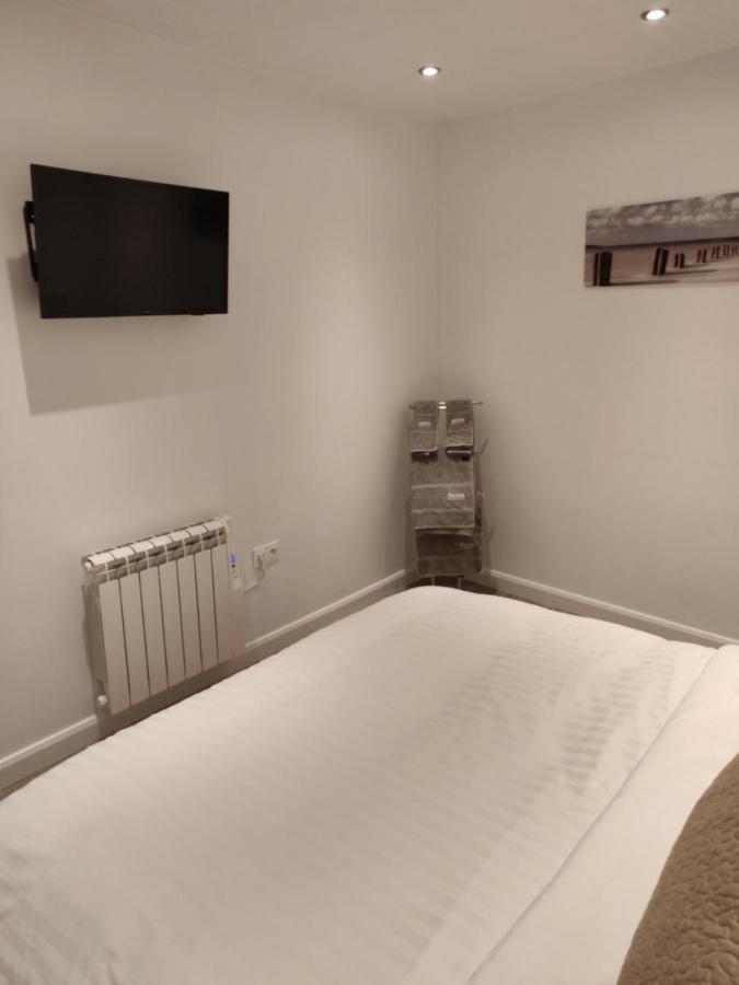 Dobbies Adults Only Boutique Apartment Saint-Marcel-sur-Aude Extérieur photo